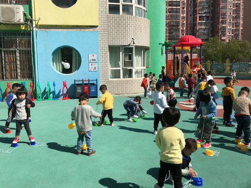 南昌市朝阳新城第一幼儿园积极组织幼儿开展户外活动